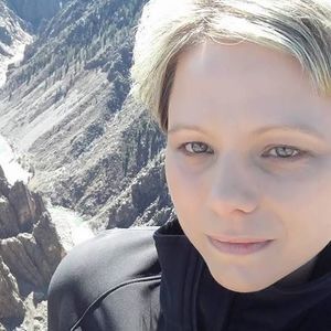 Meet your Posher, Rebecca